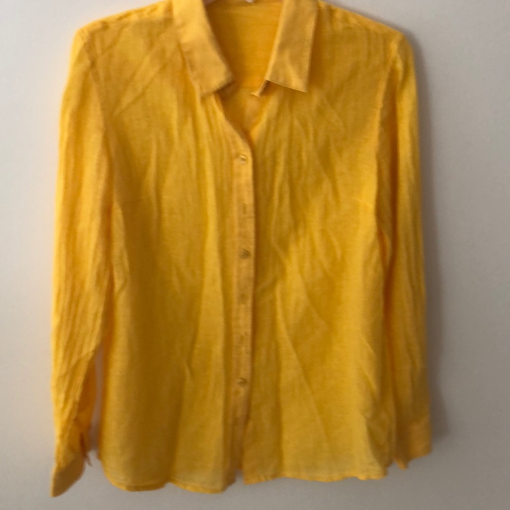 Sunny yellow linen/cotton shirt.
